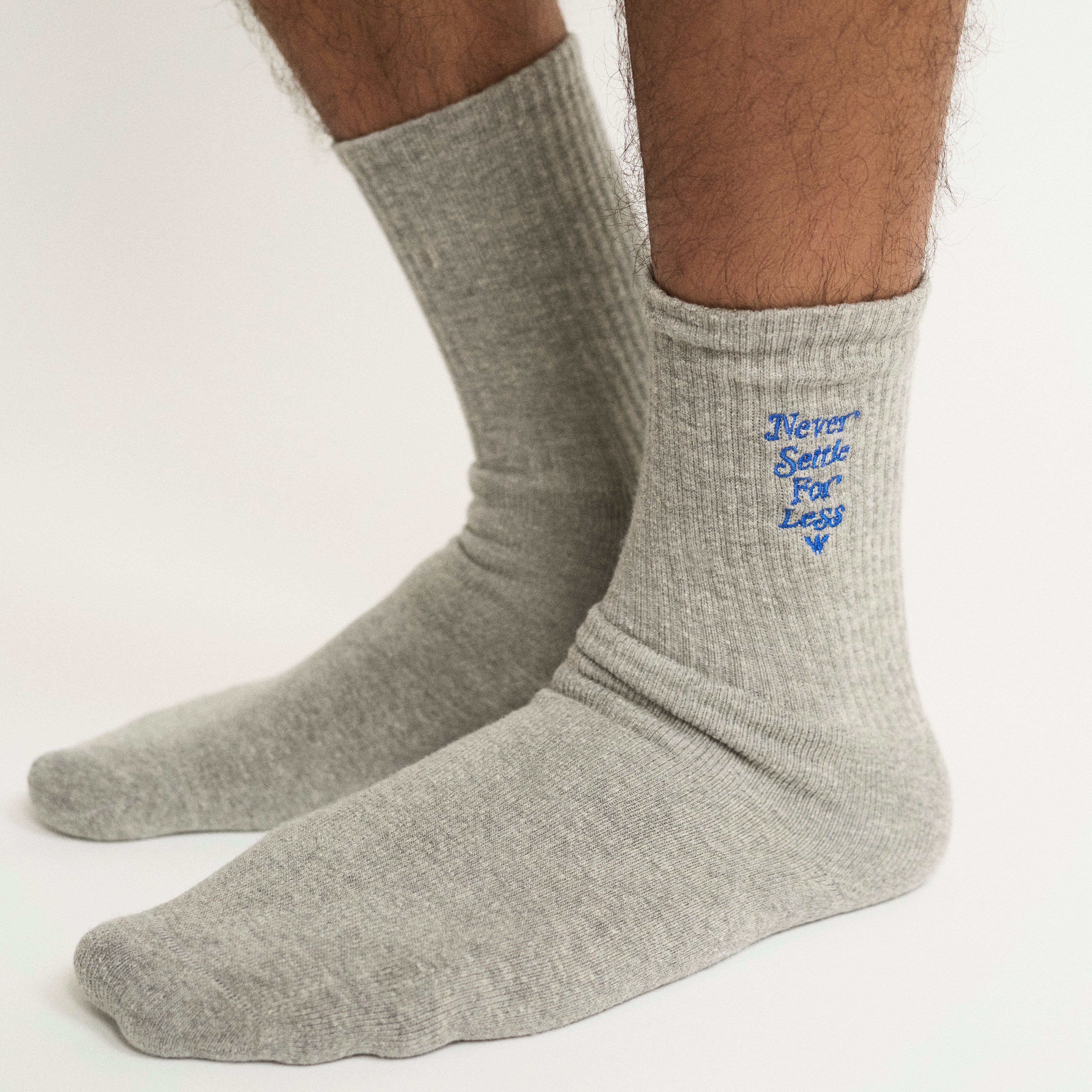 CLASSIC EMBROIDERED SOCK IN HEATHER