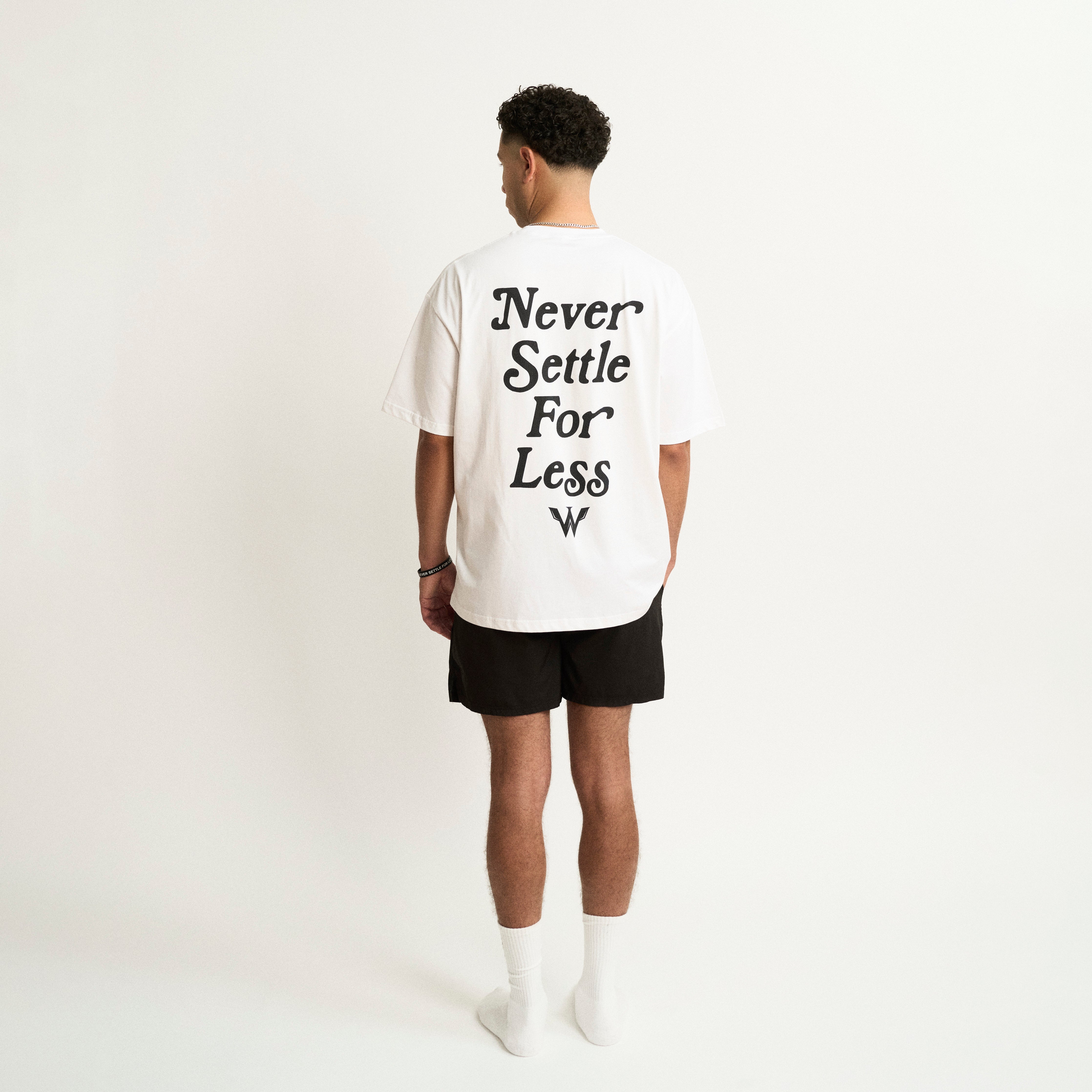 CLASSIC RELAXED FIT TEE IN FROST